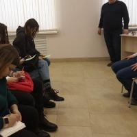 Прямо сейчас в центре 